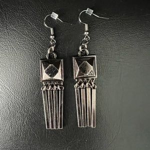 Dangle earrings